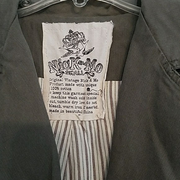 Fitted jacket - Picture 2 of 6